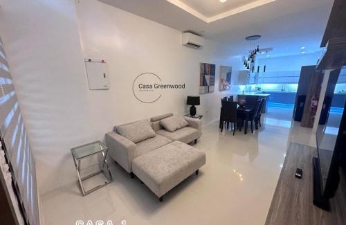 Tarlac House | Casa 1 by Casa Greenwood
