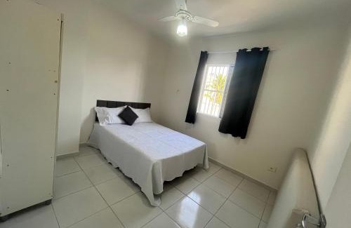 Jardim Mar e Ceu House | Casa 1 km da Praia Enseada com Garagem
