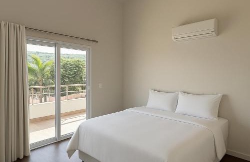 Zimbros House | Casa 2 quartos e uma suíte