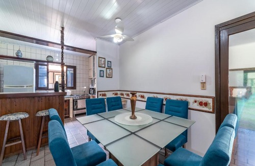 Centro House | CASA 3 QUARTOS COM AR TV A CABO E WI-FI