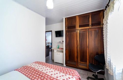 Centro House | CASA 3 QUARTOS COM AR TV A CABO E WI-FI