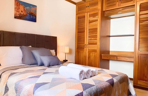 Pavas Bed & Breakfast | CASA 8 BED AND BREDKFAST
