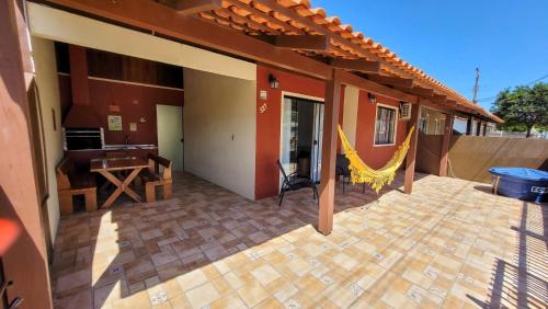 Zimbros House | Casa a 2 quadras da Praia de Zimbros RW2724