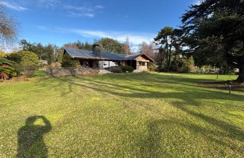 Villarrica House | Casa a orilla del Lago Villarrica