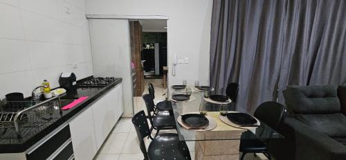 Maringa House | Casa Aconchegante, 8 pessoas, 2vagas grandes