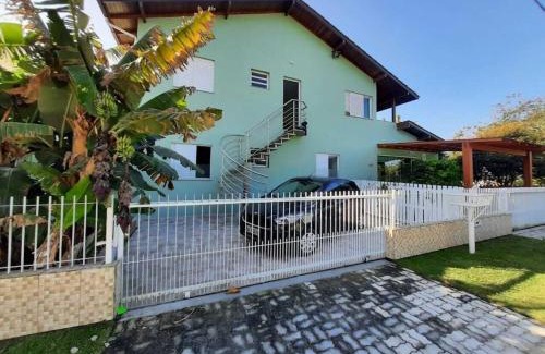 Canto Grande House | Casa aconchegante na praia da Daniela