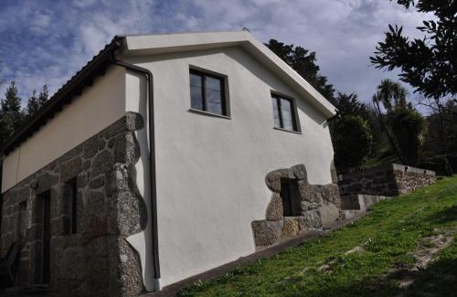 Oliveira do Hospital House | Casa-Agave-Quinta-da-Encavalada-relaxing-holiday-house-with-beautiful-view-and-swimmingpool