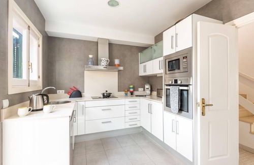 Son Parc Villa | Casa Aina - Four Bedroom Villa, Sleeps 8