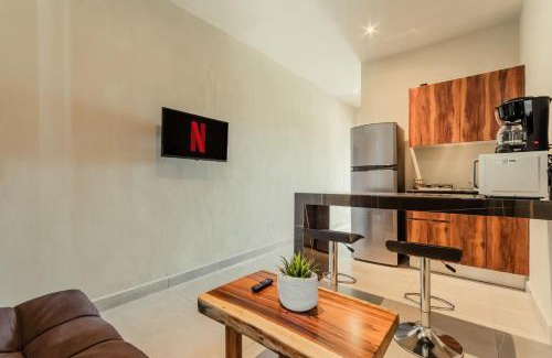 Downtown Cancun Apartment | CASA ALDAMA- Style & Convenient Apartments