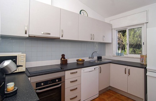 Praia da Luz Ski Chalet | Casa Alma Mar, 2 minutes' walk to the beach