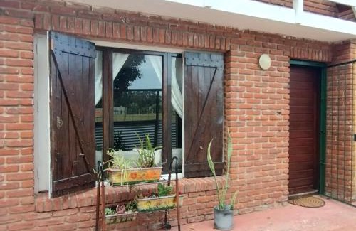Mar del Plata Ski Chalet | Casa Alpino "Mis Viejos"