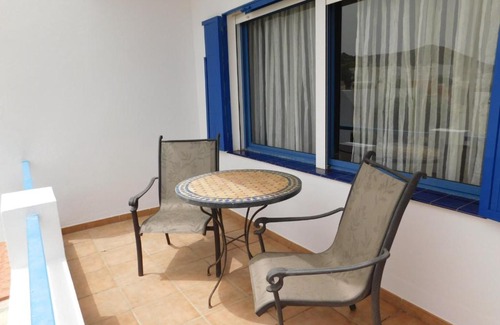 San Jose House | Casa Amanecer