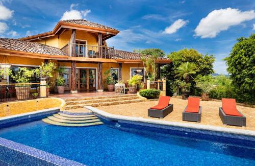 Playa Hermosa House | Casa Amarilla