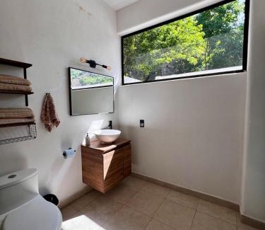 Troncones Bed & Breakfast | Casa Amarliz