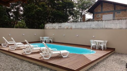 Mariscal House | CASA AMBAR COM PISCINA EM Mariscal BOMBINHAS N 705