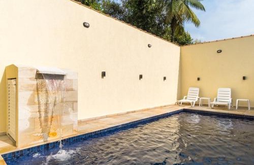 Pereque-Acu House | Casa ampla e arejada, com piscina e churrasqueira - 03 dormitórios