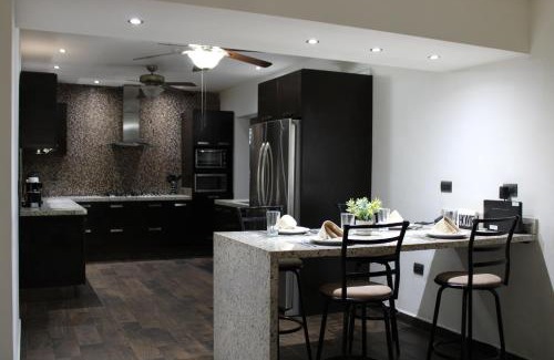 Monterrey House | Casa amplia en Monterrey