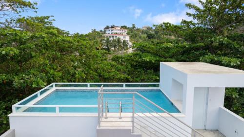 Puntas House | Casa Angelica Apt 103 steps to Sandy Beach