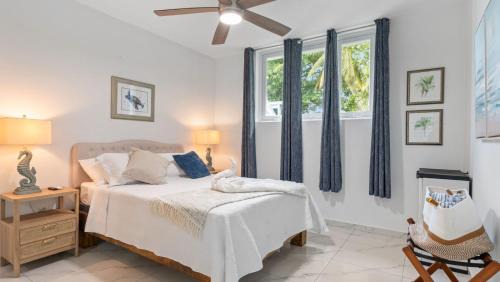 Puntas House | Casa Angelica Apt 103 steps to Sandy Beach