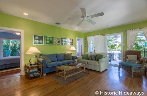 White Street Gallery District House | Casa Angelina in Key West