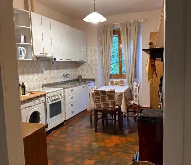 Castel d'Aiano Apartment | Casa Angiolino, angolo di pace vicino all'Orrido di Gea
