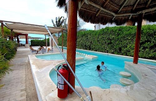 Puerto Yucalpeten Apartment | Casa Apolo, piscina y club de playa