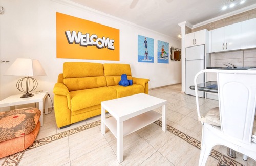 Puerto del Carmen Ski Chalet | Casa Appia 300m from the beach, heated pool