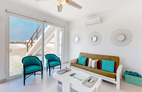 La Paloma House | Casa Aquamarina 43 - Playa Arcangel