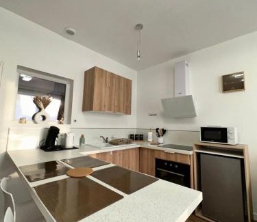 Quincy-Voisins Apartment | Casa Armando, beau F2, 2 places de parking clos, proche Disneyland