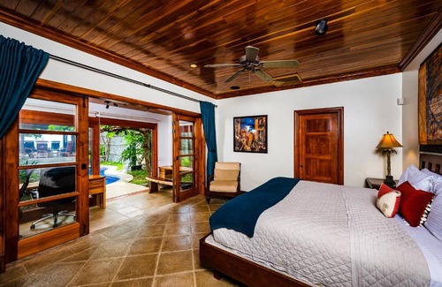 Playa Langosta Villa | Casa Arrecife - 5bdr Beachfront Villa - Ethereal sunsets