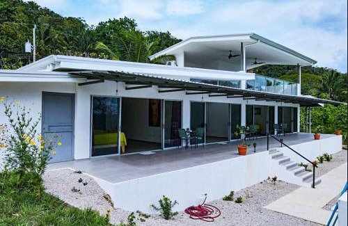 Canton Nandayure House | Casa Assaya