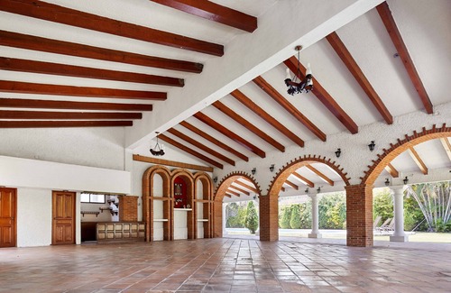 Jiutepec House | Casa Avila