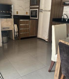 Ponta das Canas House | Casa azul