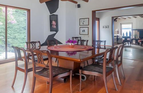 Suba House | Casa Azul - Casa de Lujo Bogotá