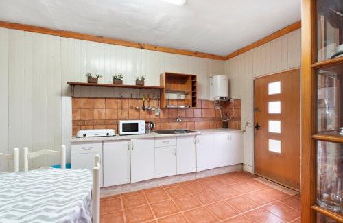 Santa Cruz de Tenerife Ski Chalet | Casa Azul del Roque Negro