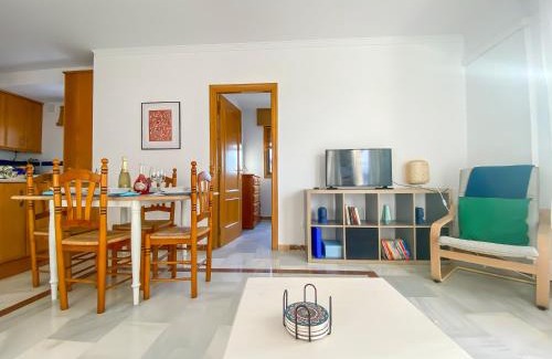 San Luis de Sabinillas Apartment | Casa Azul - San Luis de Sabinillas