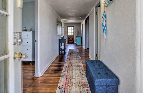 Truth or Consequences Apartment | 'Casa Azul' - Walk to Hot Springs & Downtown!