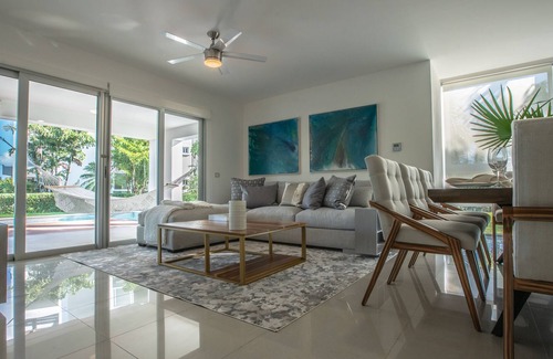 Puerto Juarez Condo | Casa Azul With Private Pool 2 Bedroom Condo by RedAwning