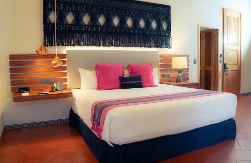 Historic Centre of Puebla Hotel | Casa Azulai Puebla Hotel Boutique