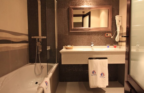 Barrio de la Villa House | Casa Baños de la Villa