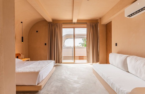 Brisas de Zicatela Hotel | Casa Babel
