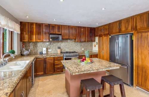 South Shore Hotel Area House | Casa Bahia Linda by Kivoya