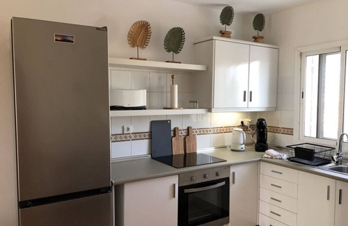 Bahia Calma Boat Rental | Casa Bejo Comfortable holiday residence
