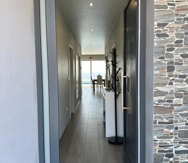 Estreito da Calheta House | Casa Bela Vista