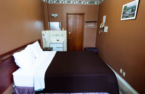 Milton Park Hotel | Casa Bella Hotel