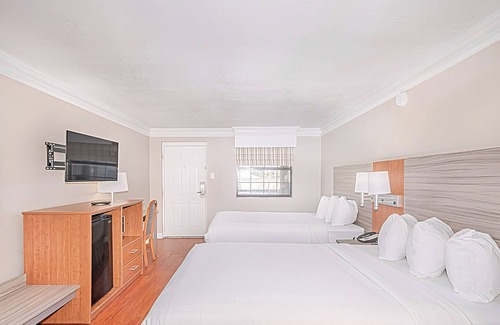 Tallahassee Hotel | Casa Bella Inn & Suites Extended Stay