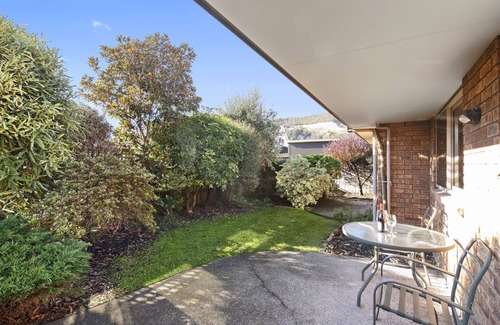 Nelson House | Casa Bella - Nelson Holiday Home