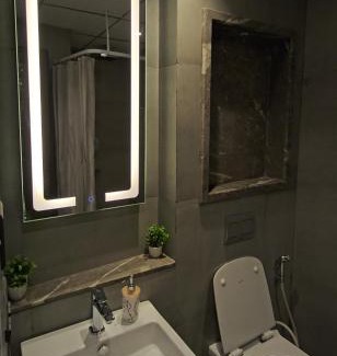 Noida Apartment | Casa Belleza