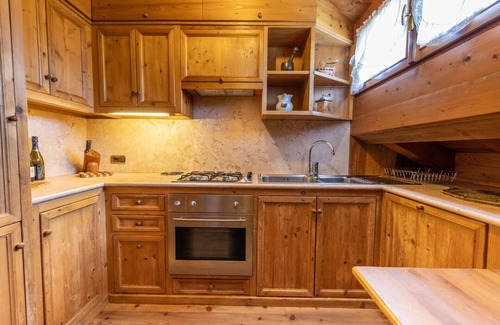 San Vito di Cadore Apartment | Casa Belvedere 2 penthouse with Dolomites view