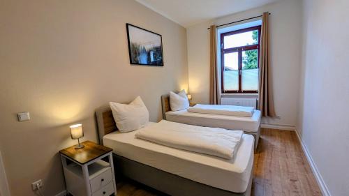 Dohma Apartment | CASA BENJI Dohma - geräumige FeWo - Familien - Parkplatz - Waschmaschine